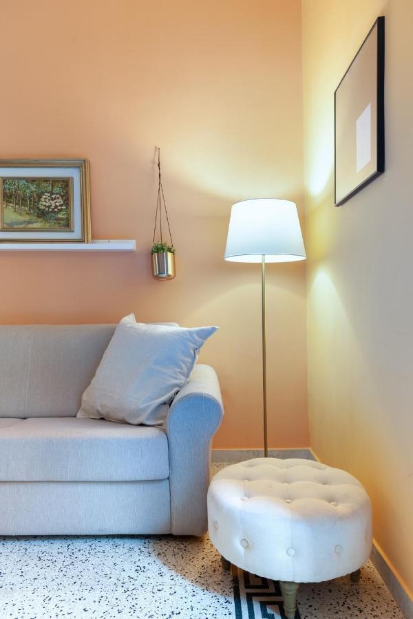 Starhost - Chez Mamie Apartment Salerno Luaran gambar