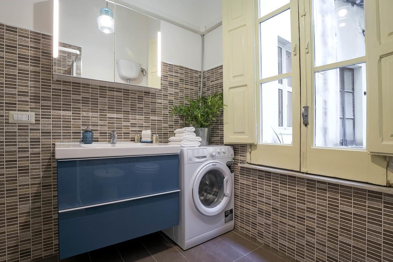 Starhost - Chez Mamie Apartment Salerno Luaran gambar